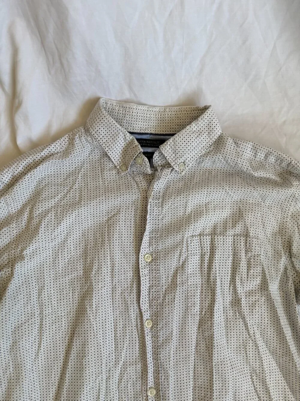 Banana Republic brand banana
